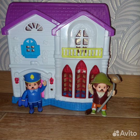 Домики игрушечные