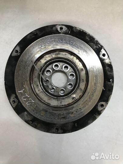 Маховик Nissan Primera P11