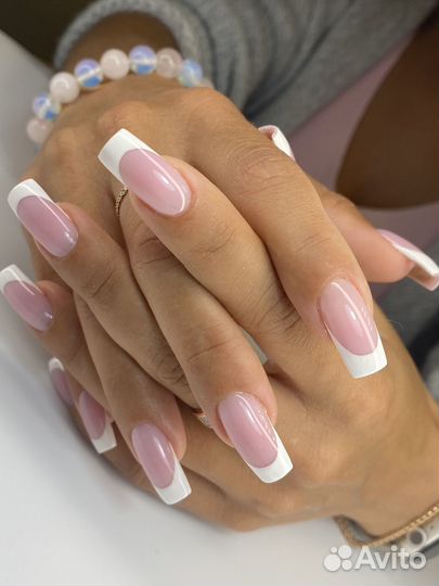 Маникюр, педикюр, наращивание