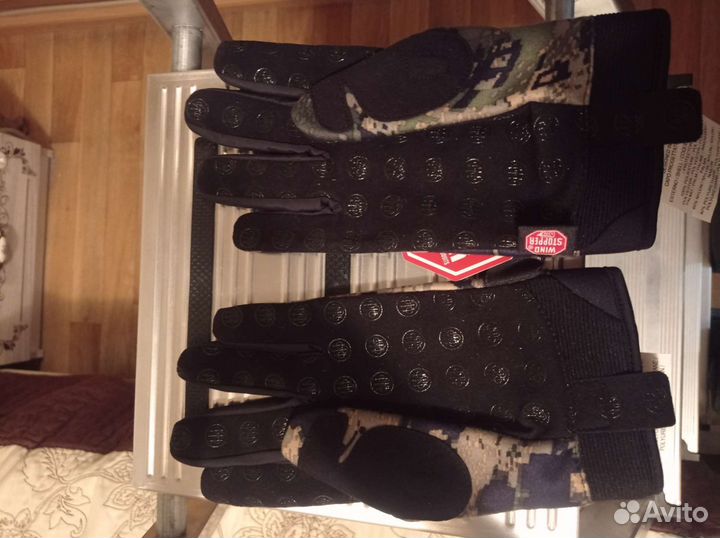 Перчатка для стрельбы