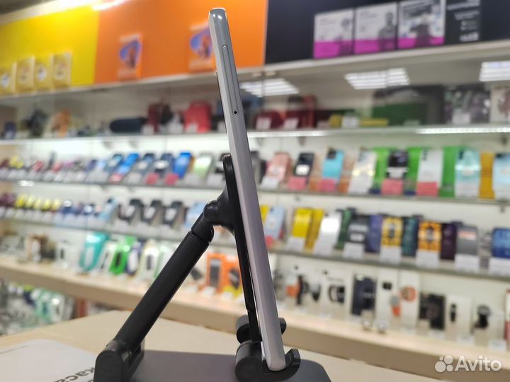 Samsung Galaxy A41, 4/64 ГБ