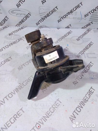 Подушка двигателя правая Kia Sportage 3 SL