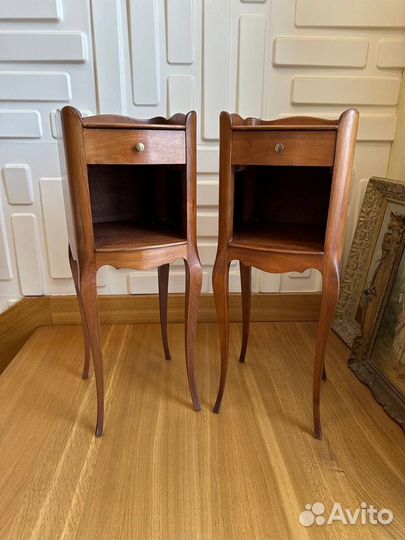 Антикварные тумбы