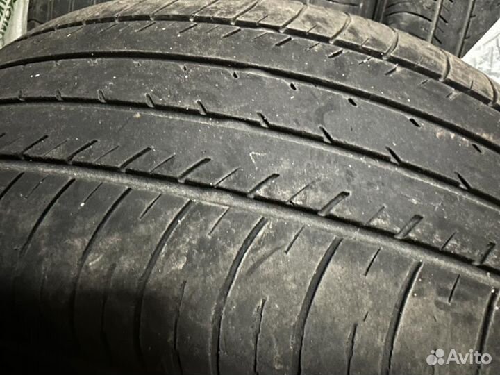 Yokohama dB Decibel E70 215/55 R17 93V