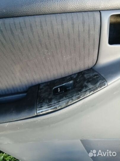 Дверные карты toyota corolla 120