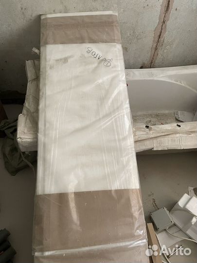 Ванна акриловая новая