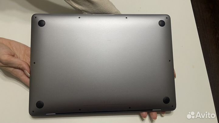 Apple MacBook Air 2020 16/256