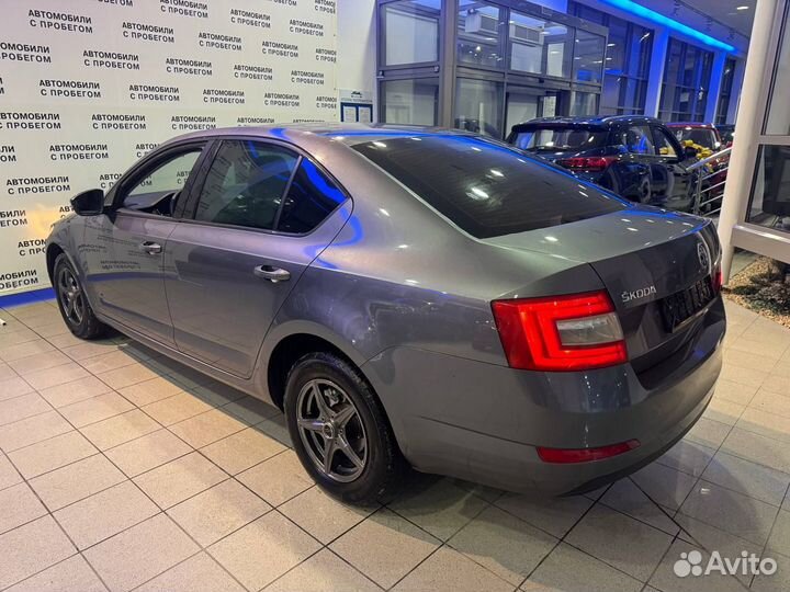 Skoda Octavia 1.6 AT, 2015, 125 467 км