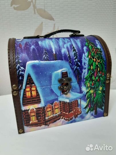 Сундук новогодний