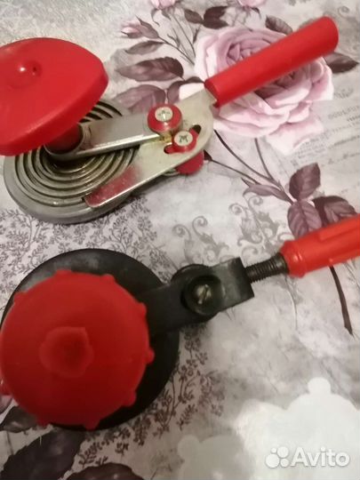 Закаточная машинка