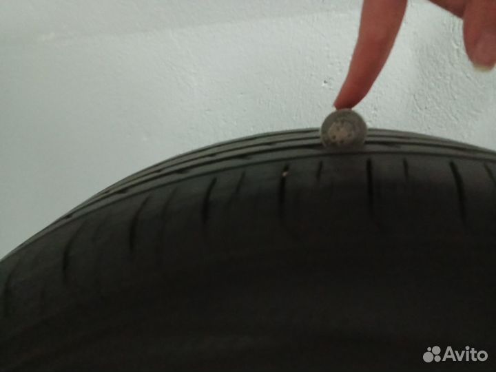 Yokohama BluEarth RV-02 225/60 R18 100V