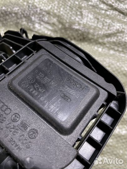 Моторчик заслонки печки Skoda Fabia 2001г