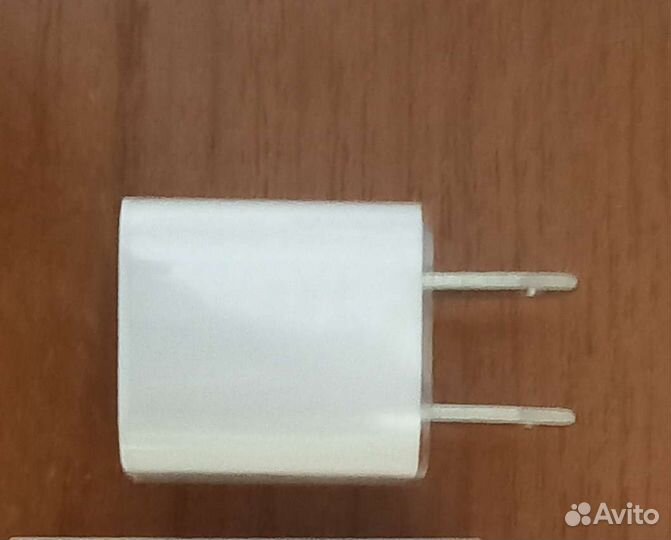 Блок питания на iPhone