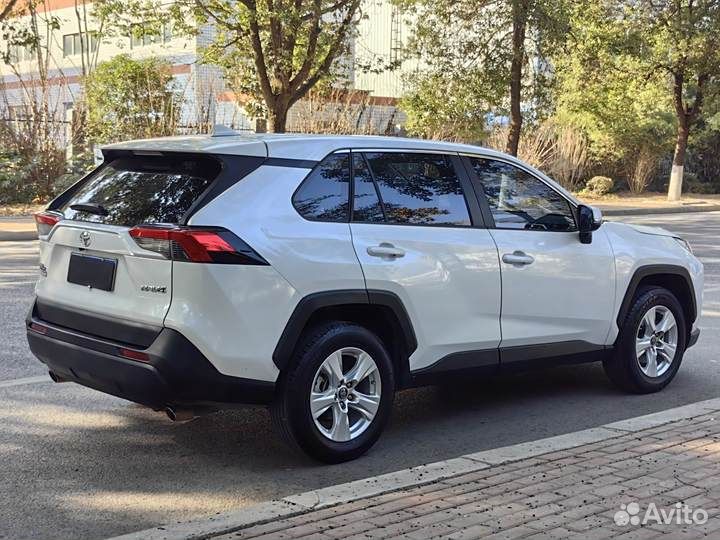 Toyota RAV4 2.0 CVT, 2022, 49 000 км