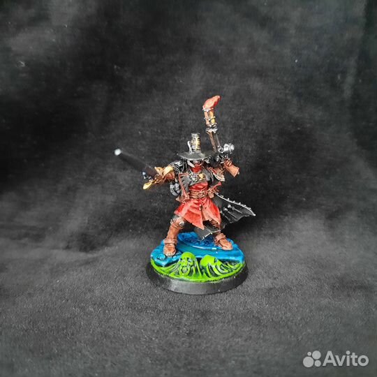 Warhammer 40k Inquisitor with Inferno Pistol