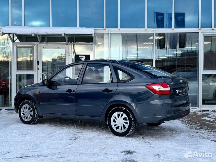 LADA Granta 1.6 МТ, 2015, 155 942 км