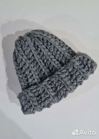 Шапка вязаная новая