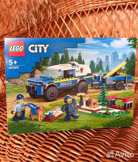 Конструктор lego Дрессировка полицейской собаки