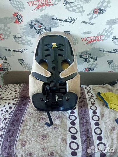 Детское автокресло
