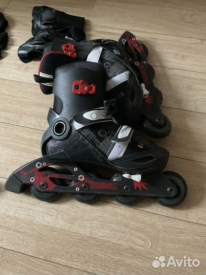 Роликовые коньки