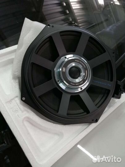 Мидбас SW-200 BMW AMP by A.Vakhtin