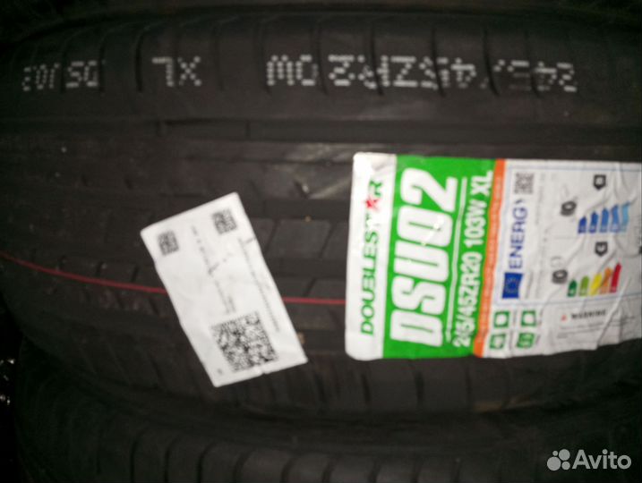 DoubleStar DSU02 245/45 R20 103W