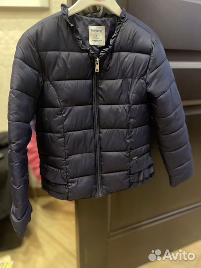 Mayoral куртка для девочки 122