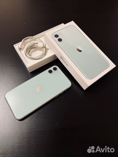 iPhone 11, 64 ГБ