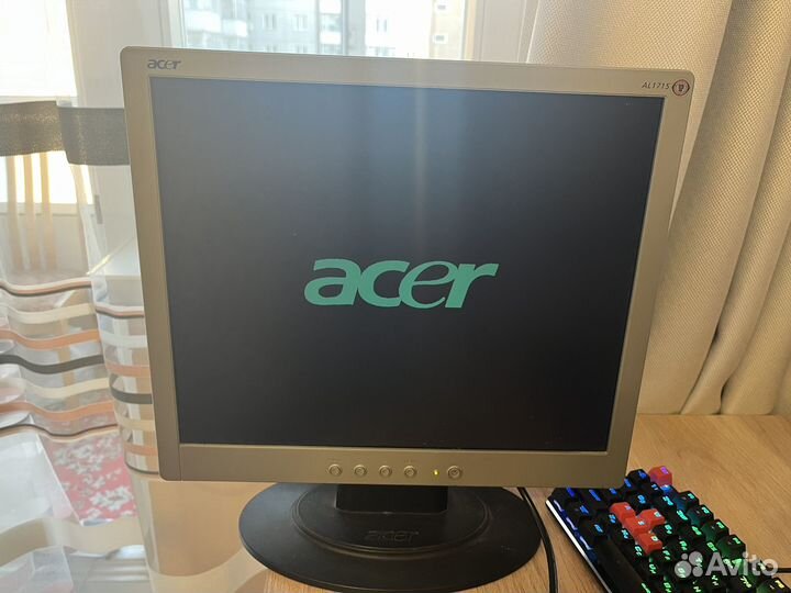 Монитор Acer