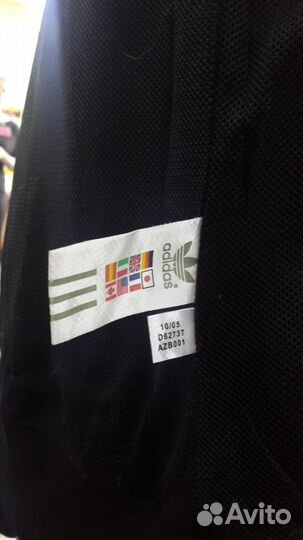 Cпортивный костюм adidas 42-44