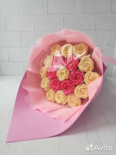 Букет из шоколадных роз