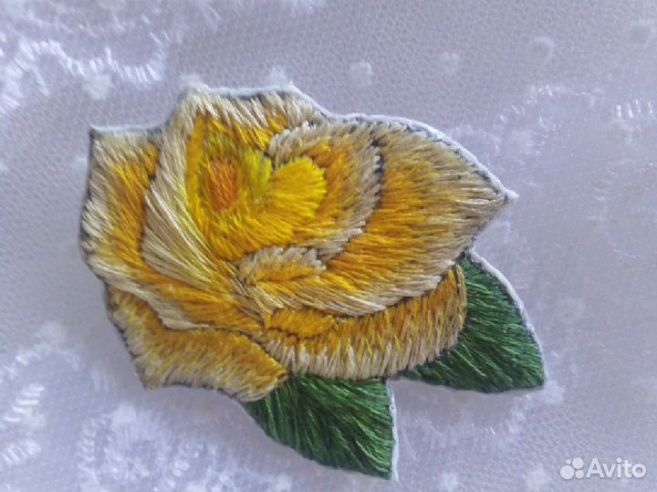 Набор брошек