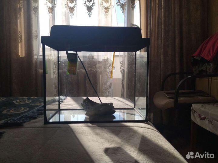 Аквариум для рыбок 25 литров