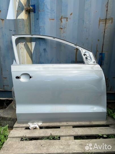 Дверь передняя правая Volkswagen Polo 5 sedan