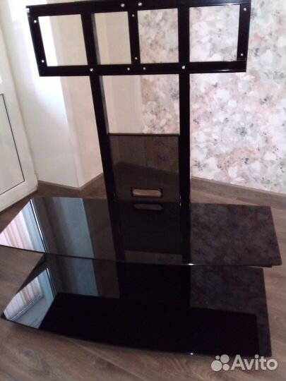 Стойка для телевизора