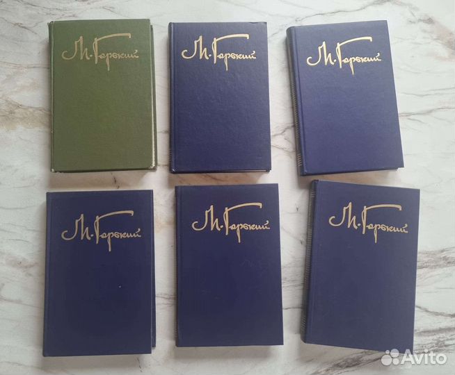 Книги Горький, Цветаева, Саган, Уайлд, Азимов