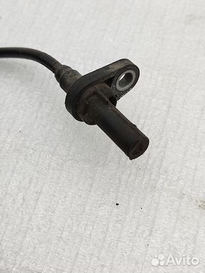 Датчик abs передний bmw 5 e60