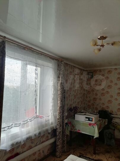 4-к. квартира, 52 м², 1/1 эт.