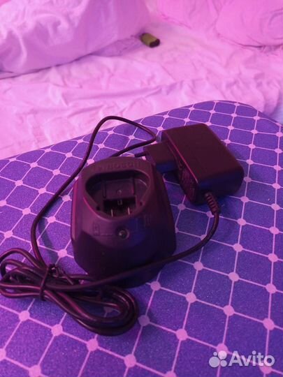 Зарядное устройство