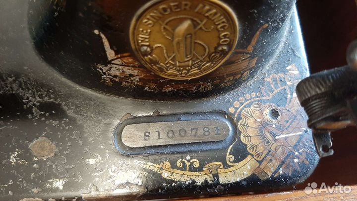 Швейная машина Singer