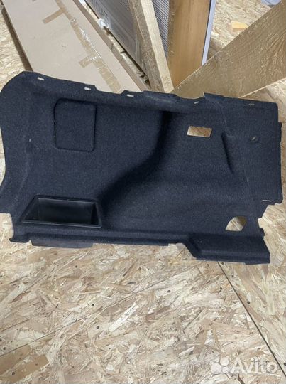 Обшивка багажника бмв е84 2009 по 2015