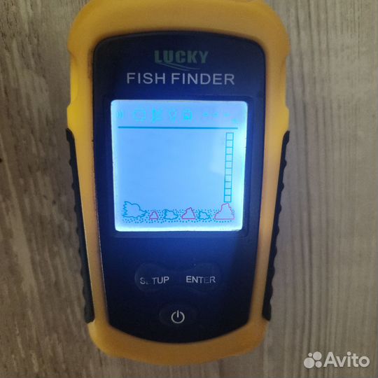 Эхолот lucky fish finder