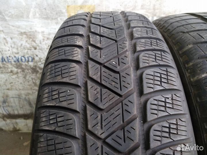 Pirelli Scorpion Winter 215/65 R17 99H