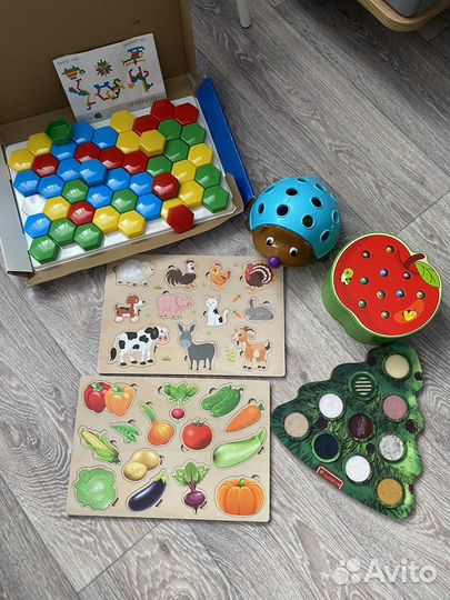 Пазлы/Развиваюшие игрушки