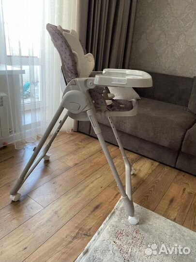 Стульчик для кормления happy baby