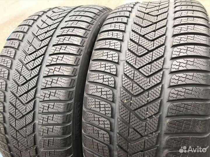 Pirelli Winter Sottozero 3 245/35 R21