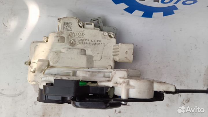 Porsche Cayenne 3 18- Замок задней правой двери