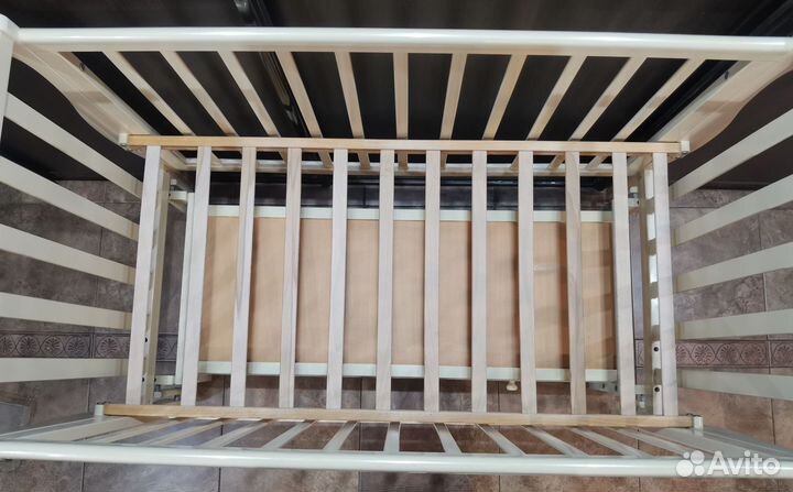 Кроватка продольный маятник