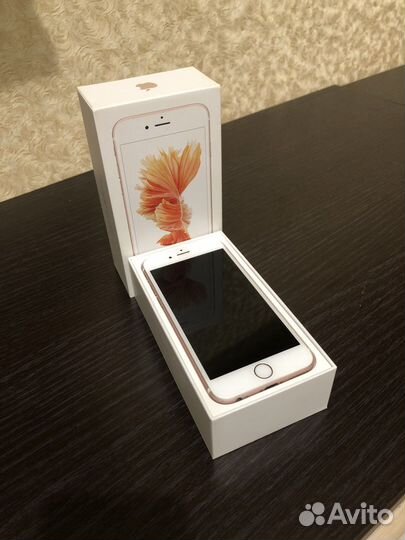 Телефон iPhone 6s
