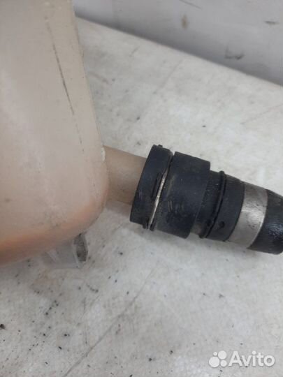 Бачок расширительный Ford Galaxy минивэн 2.0 ufwa